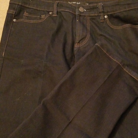 Calvin Klein Jeans - Picture 2 of 5